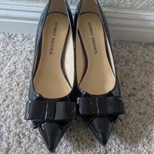 Audrey Brooke Black Patent High Heels (7M)